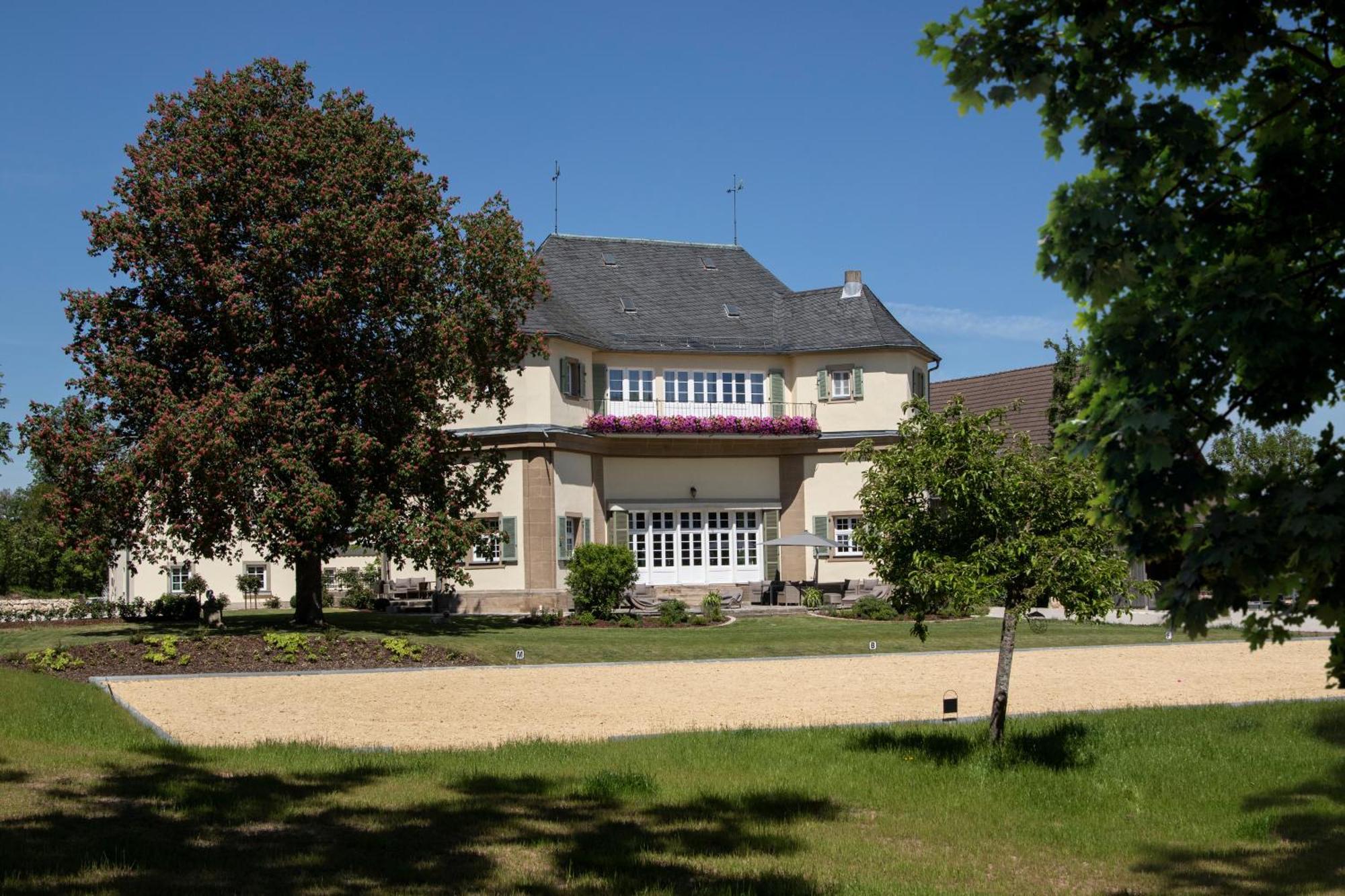 Schloss Falkenhaus Bed & Breakfast Bad Berneck im Fichtelgebirge Exterior photo